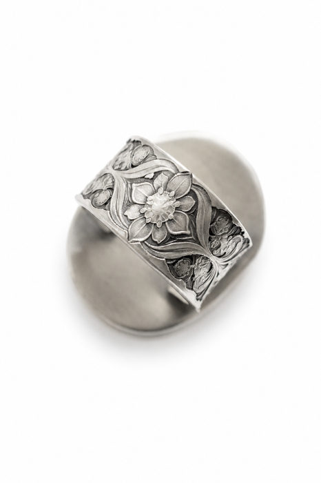 Amethyst Stalactite Ring in Textured Oxidized Silver