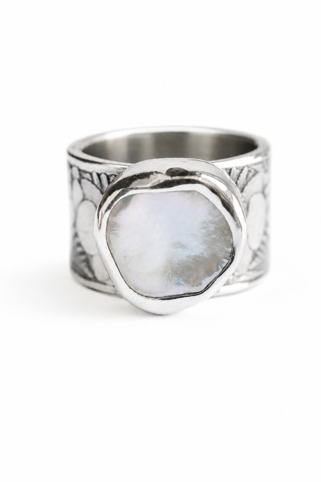 Keshi Pearl Ring with Orchid and Fern Band