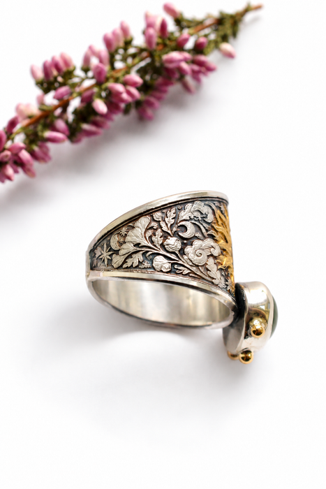 Luna Ring - Celestial Peridot Ring