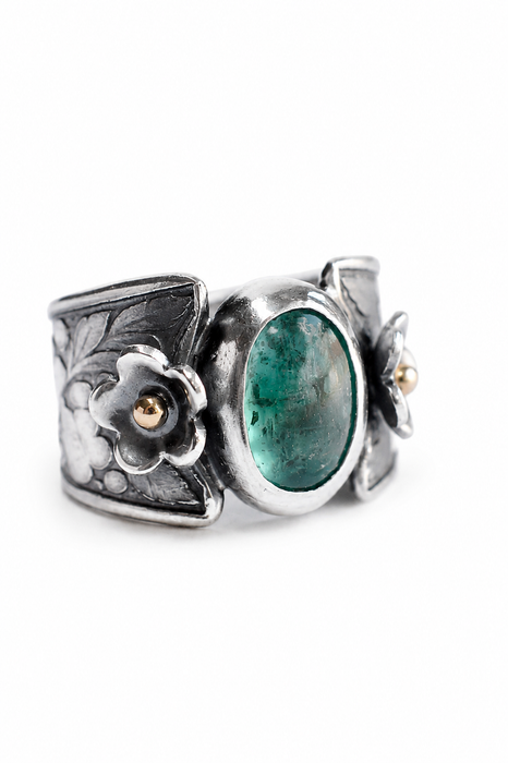 Aqua Kyanite Ring with Floral Details