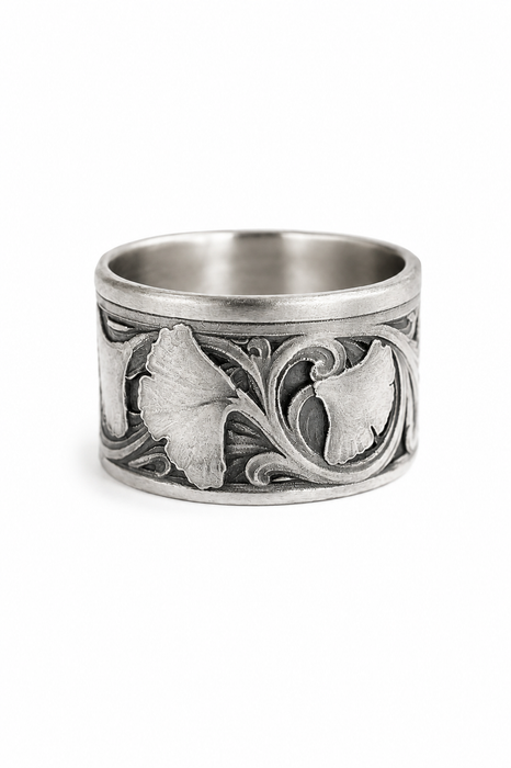 Gingko Ring in Oxidized Silver
