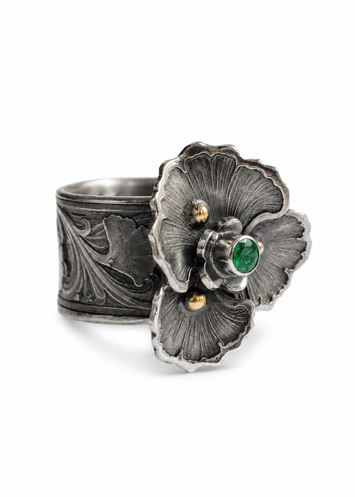 Gingko Emerald Ring in Oxidized Silver