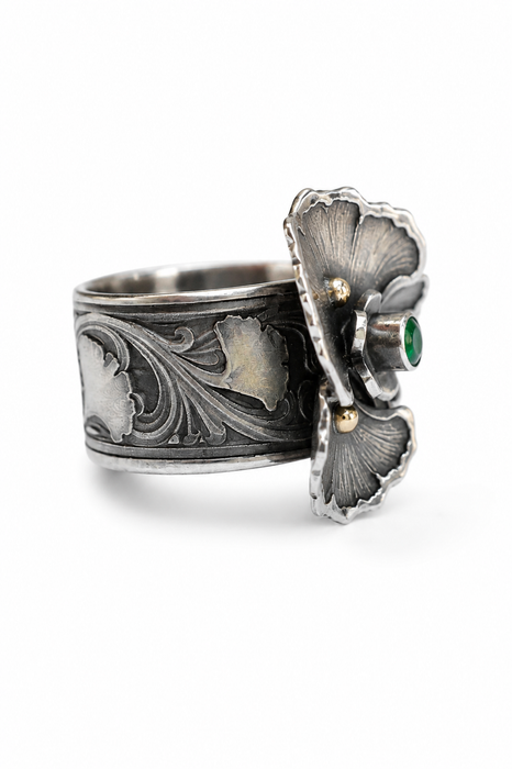 Gingko Emerald Ring in Oxidized Silver