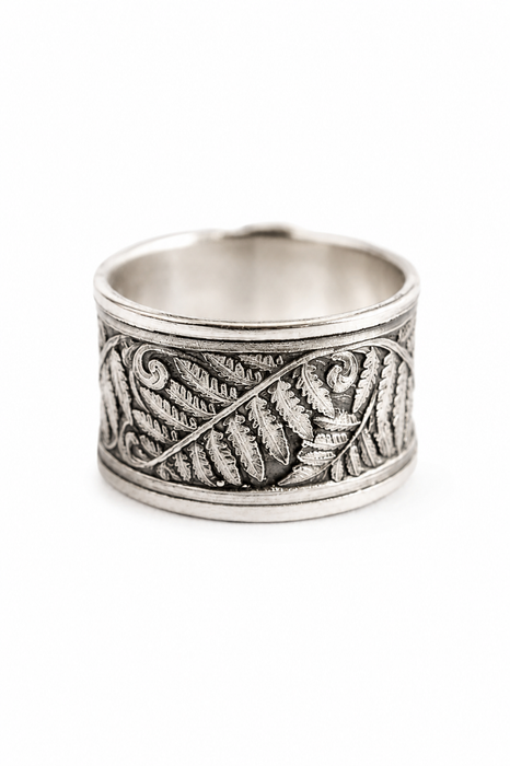 Fernfire Ring- Spessartine Garnet Fern Ring