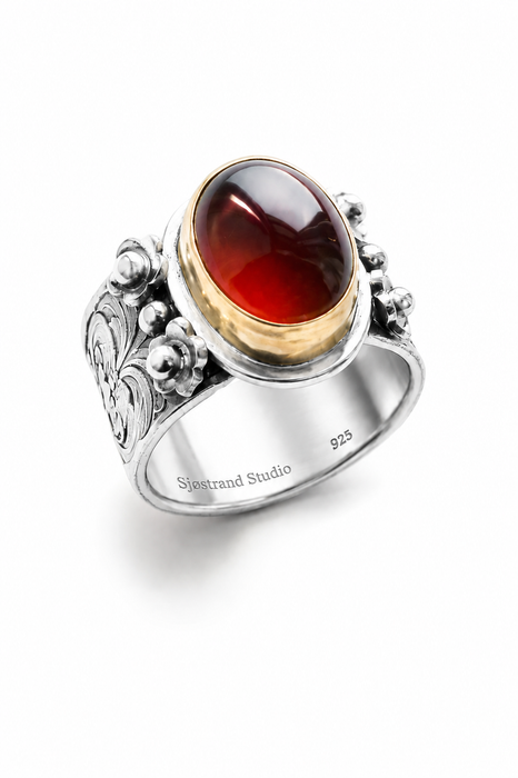 Garnet Ring in Gold and Silver