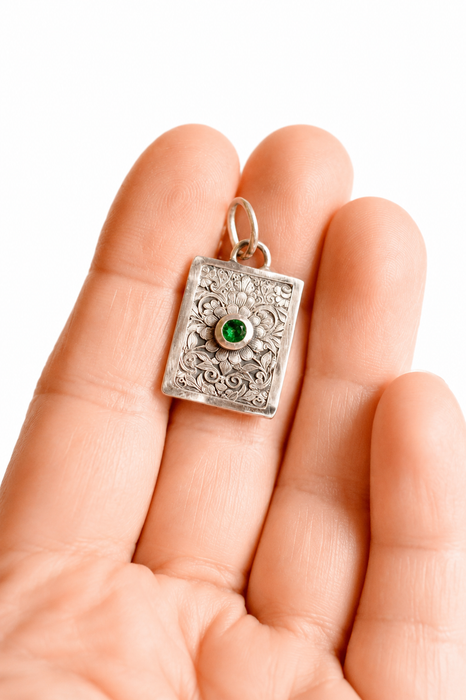 Emerald Ornate Silver Pendant
