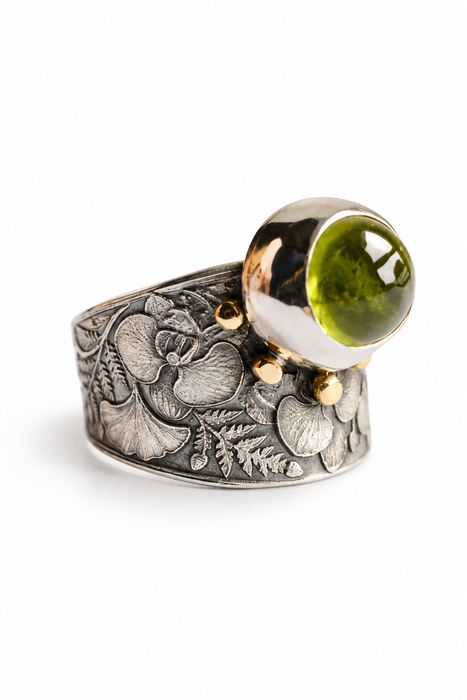 Peridot Botanical Ring in Silver and Gold