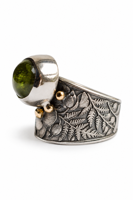 Peridot Botanical Ring in Silver and Gold