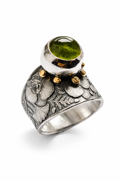 Peridot Botanical Ring in Silver and Gold