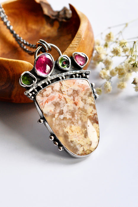 Regency Plume Agate and Tourmaline Necklace in Silver