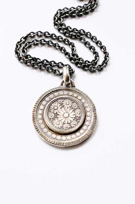 Silver Daisy Etched and Engraved Necklace