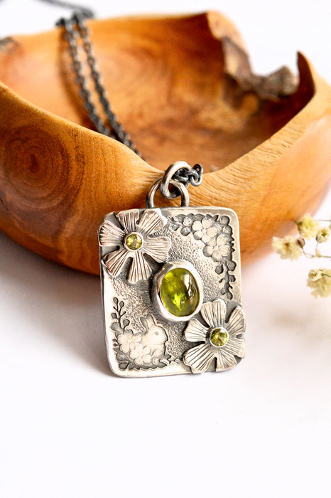 Forest Light Keepsake Necklace - Peridot Pendant in Silver with Floral Details
