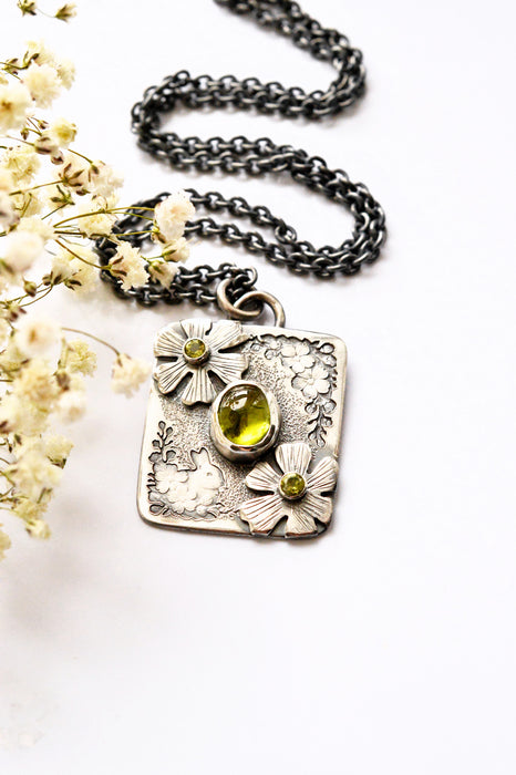Forest Light Keepsake Necklace - Peridot Pendant in Silver with Floral Details