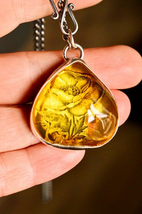 Baltic Amber Necklace with Floral Detail