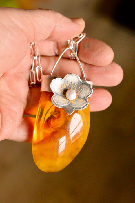 Baltic Amber Pendant Necklace with Floral Detail