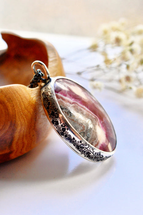 Cobalto Calcite Pendant (Pendant only)