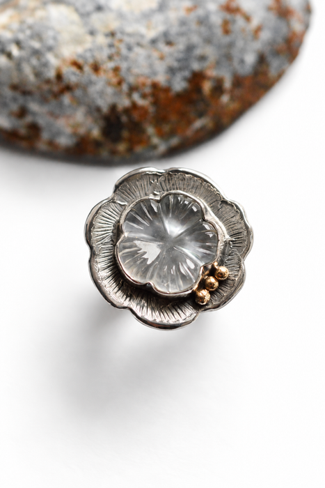 Wildflower Reverie | Carved Mother of Pearl & Quartz Ring