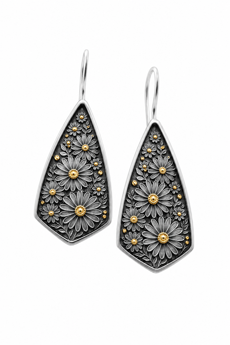 Daisy Earrings in Silver with Touch of Gold