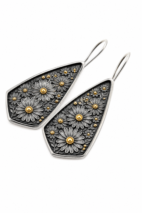 Daisy Earrings in Silver with Touch of Gold