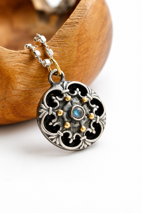 Old Moon — Moonstone & 18k Gold Necklace