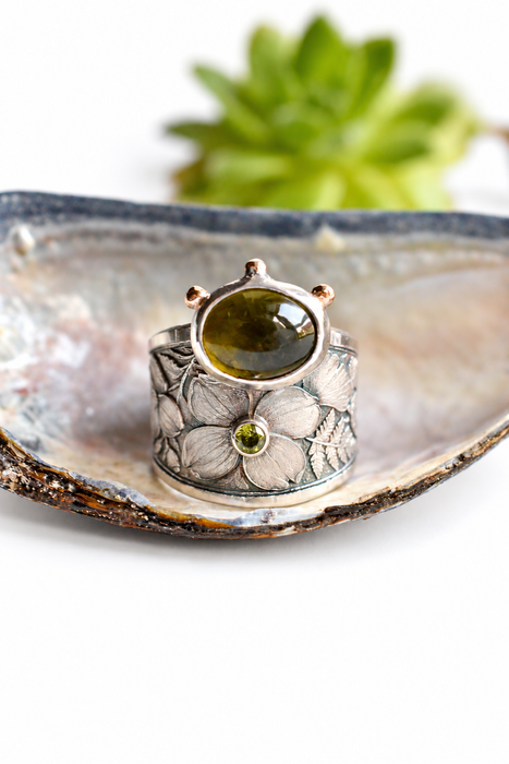Magnolia Peridot Ring