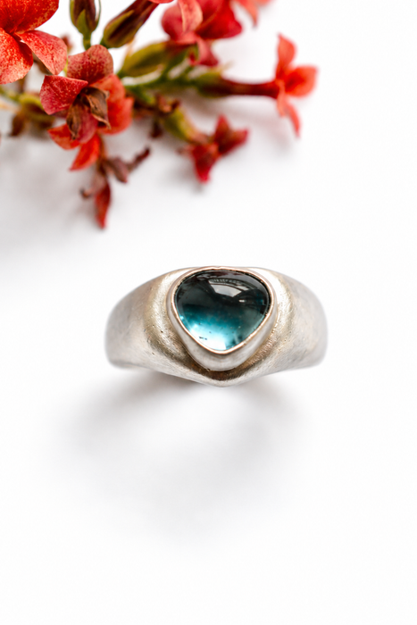 FORMA | Sculptural Silver Ring